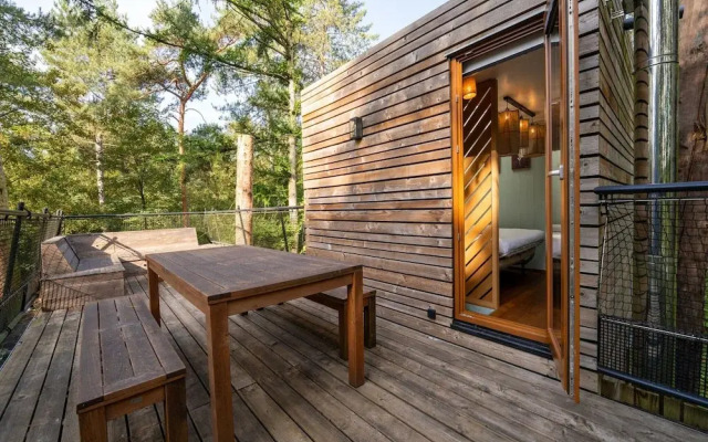 Stylish Retreat With Sauna