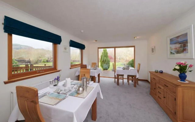 Woodlands Guest House