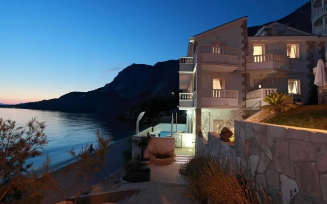 Villa Nel Mare Makarska