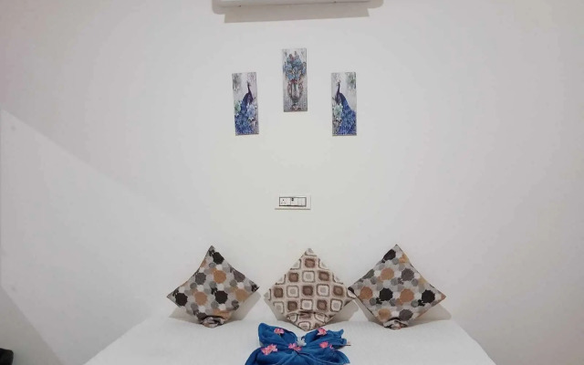 OYO 22115 Hotel D Plaza