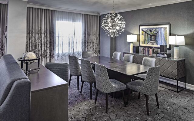 DoubleTree by Hilton Hotel Modesto