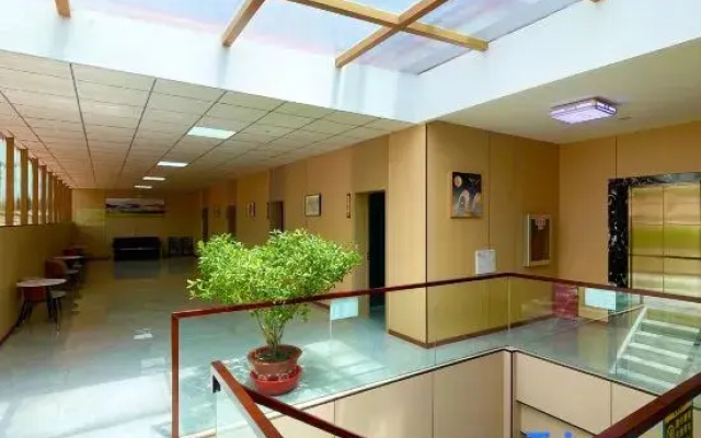 LangMuSi YUN JU Hol iday Hotel