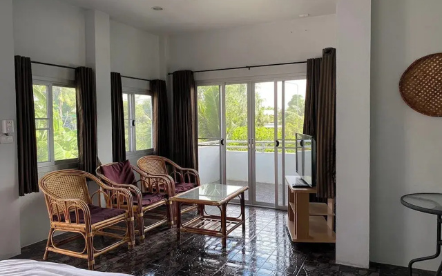 Baan Sanuan Resort