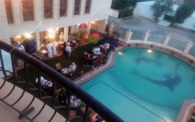 Ramada Al Hada Hotel And Suites