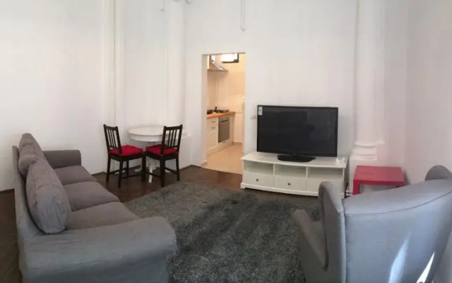 Cismigiu Park Studio