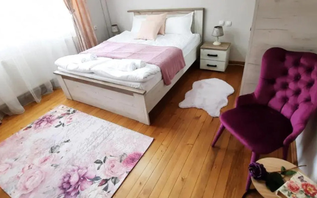 Infinity Boutique Apartments