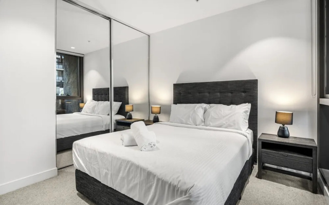 Chic 1-bed South Melbourne Unit With Pool & Gym – Guest Rooms – Melbourne