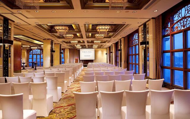 Sofitel Macau At Ponte 16