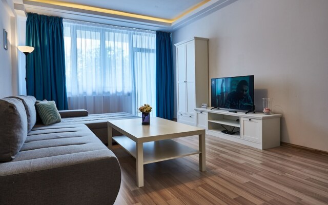 Isaran Apartments