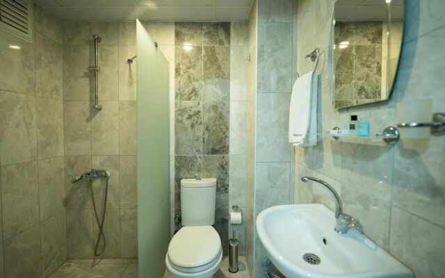Rekab Otel