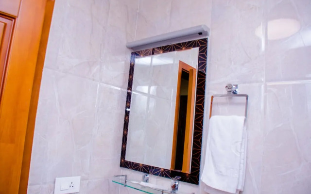 Hotel Platinum