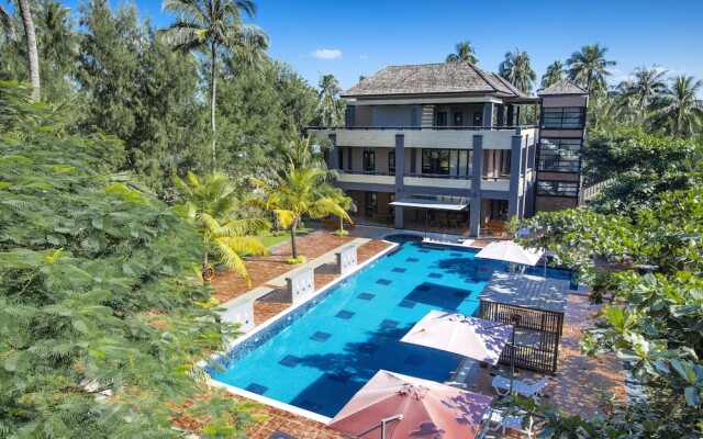 Ocean Paradise Resort