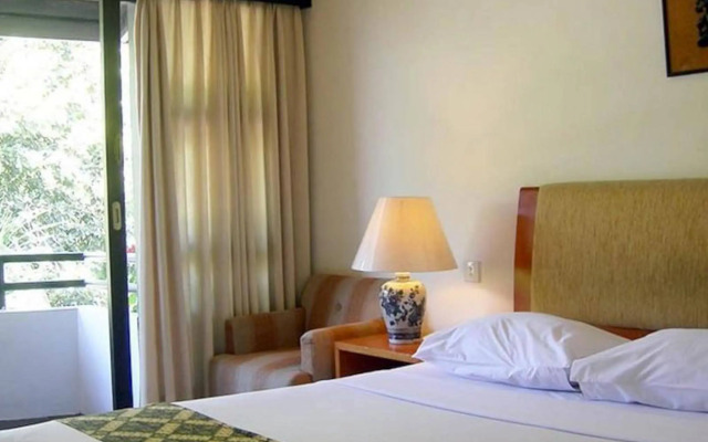 éL Hotel Kartika Wijaya Batu