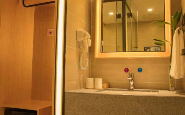 Designer Hotel