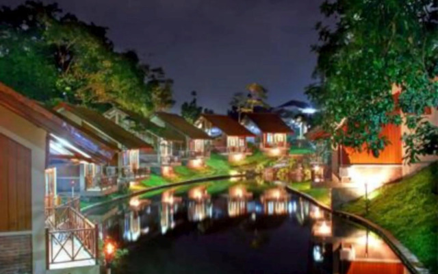 Ahadiat Hotel & Bungalow