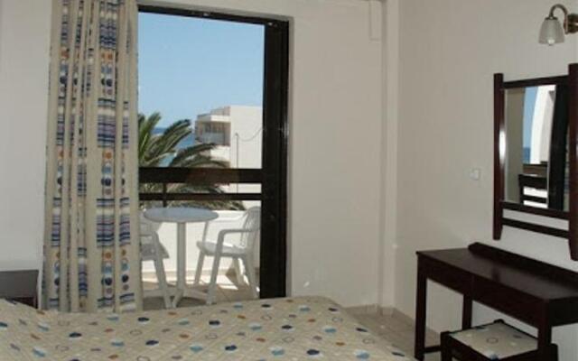Rosebay Apartments