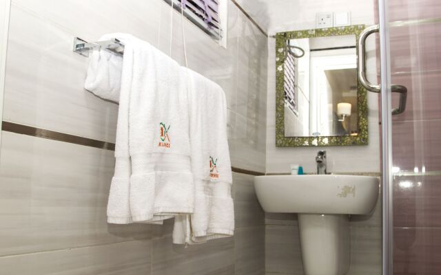 Box Residence Hotel & Apartment
