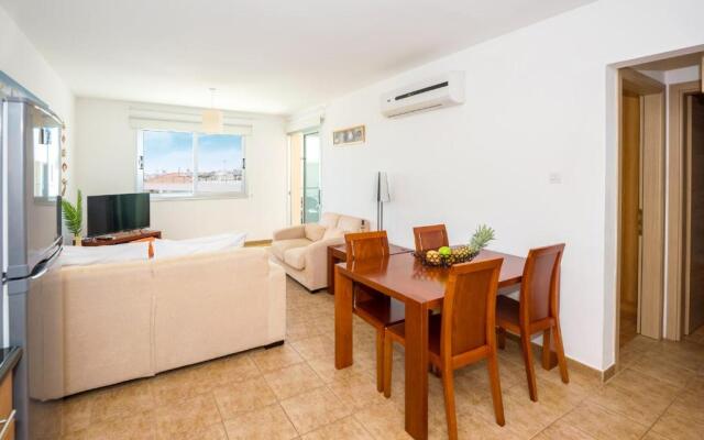 SEABREEZE APARTMENT 200m away from the sea