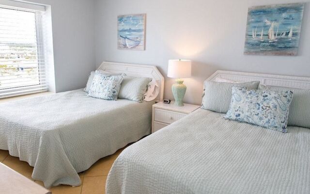 Summerchase 1008 - 3 Br condo by RedAwning