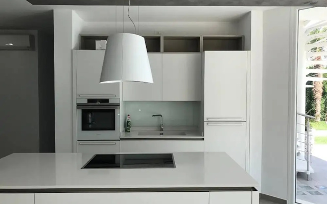 Super Villa With Private Pool in Isola Albarella by Beahost Rentals