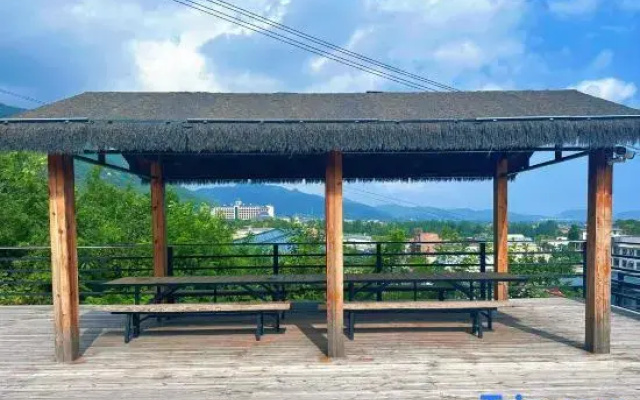 Suxing Shanshuitianyuan Homestay
