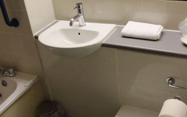 Travel Plaza Hotel
