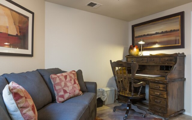 2125 Chandler