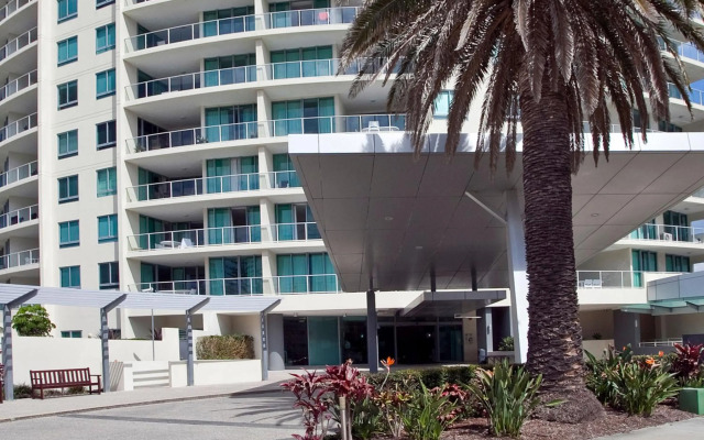 Wings Penthouses - GCLR