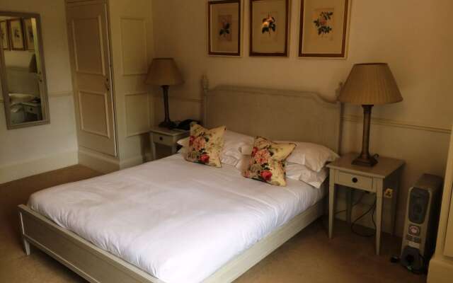 Weston Manor Hotel