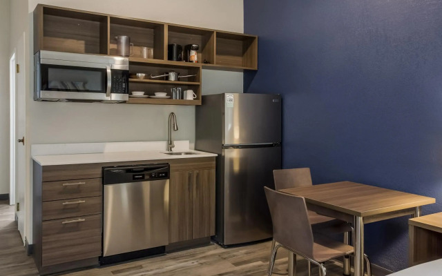 MainStay Suites Bourbonnais - Kankakee