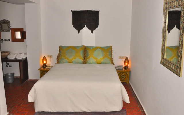 Hotel Blanco Riad