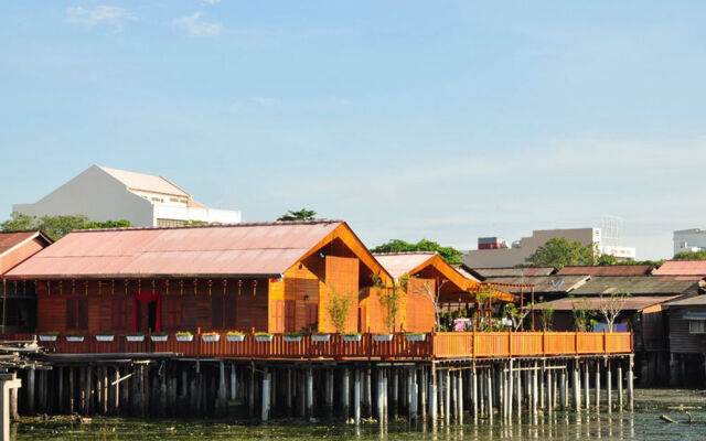 Clan Jetty Heritage Home