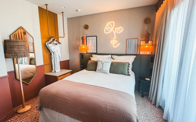 Bloom House Hotel & SPA