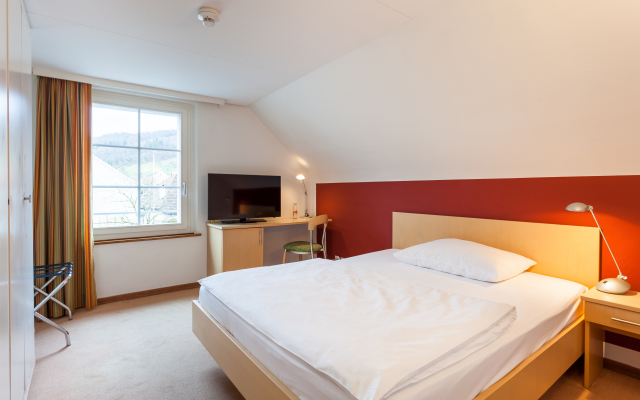 Hirschen Erlinsbach Swiss Quality