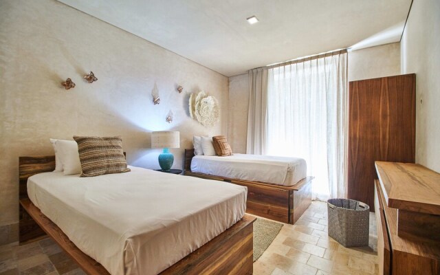 Santomar Tulum A102 By Lockey