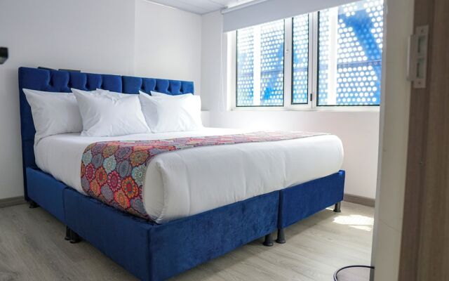 Hotel Sky Blue
