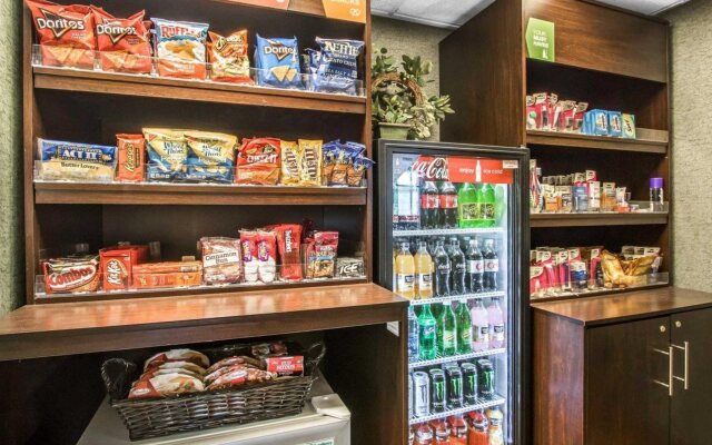 Comfort Suites Pelham Hoover I-65