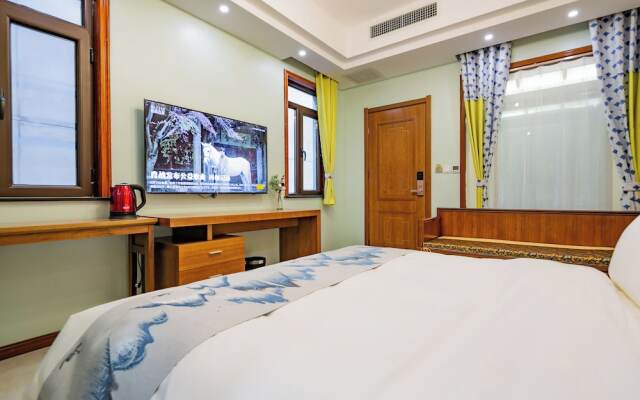 Fanjian Inn-Xi'an  Bell& Drum Tower