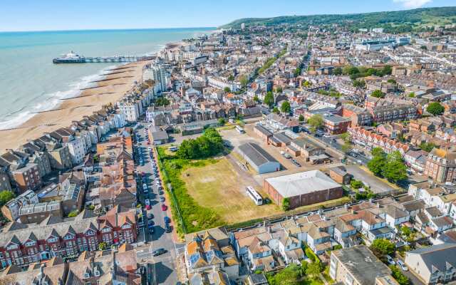 Escape to the tranquillity of Eastbourne