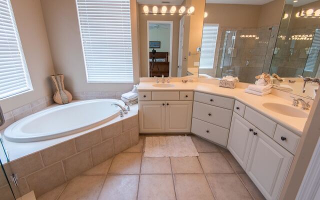 Island Walk Apartment 3