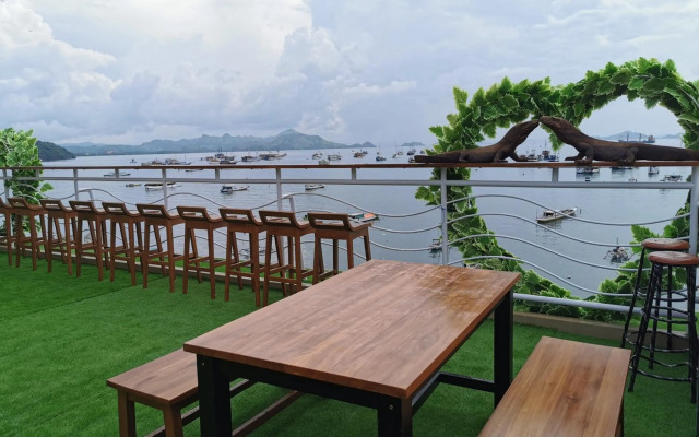 Flamingo Avia Labuan Bajo