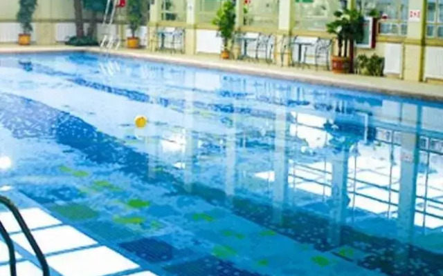 Chengde Jing Cheng Hotel