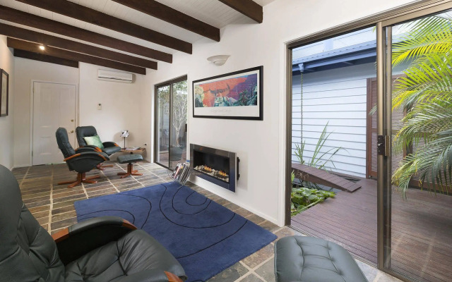 Hillcrest Mountain View Retreat