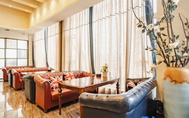 Ruibang Molly hotel