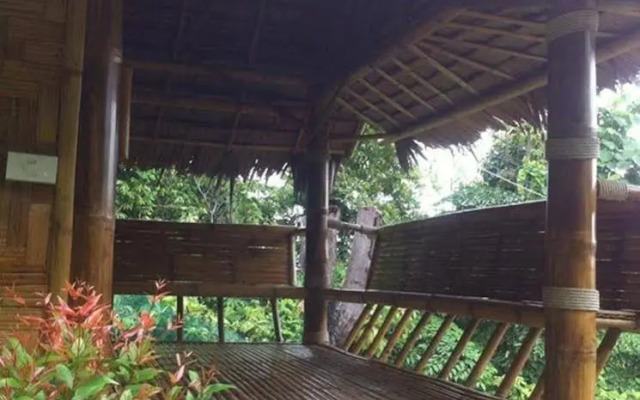 Lanta Mattia Bungalows and Resort