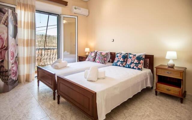 Stefanos House