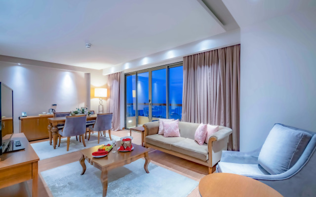 Royal Teos Thermal Resort Clinic & Spa - Halal Hotel