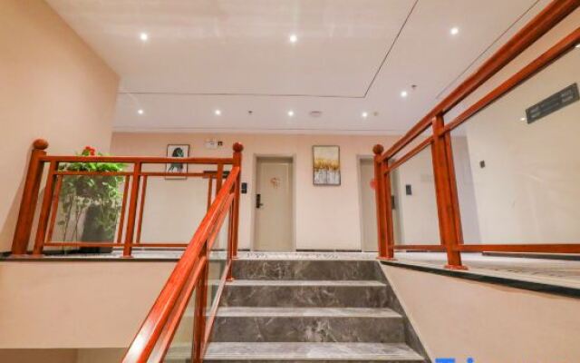 Yiheju Hotel(Zhengzhou Xinzheng International Airport)