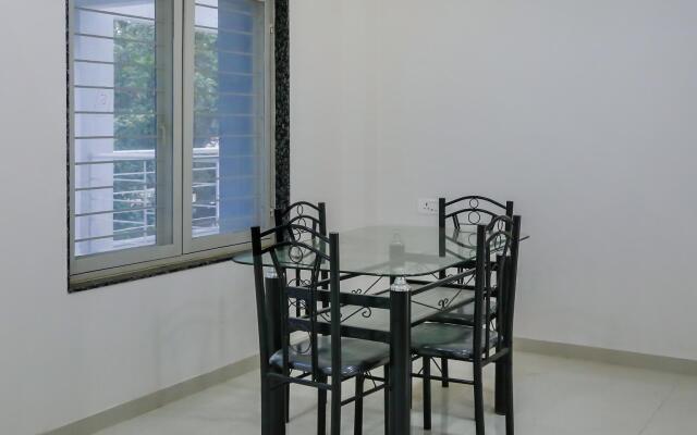Capital O 15610 Omkar Executive