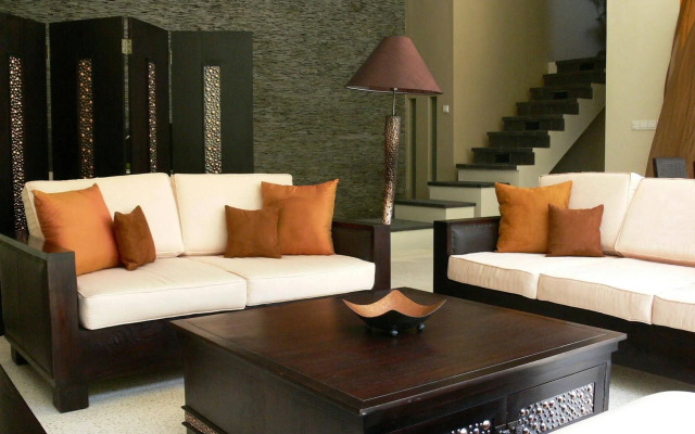 Alam Warna Villas